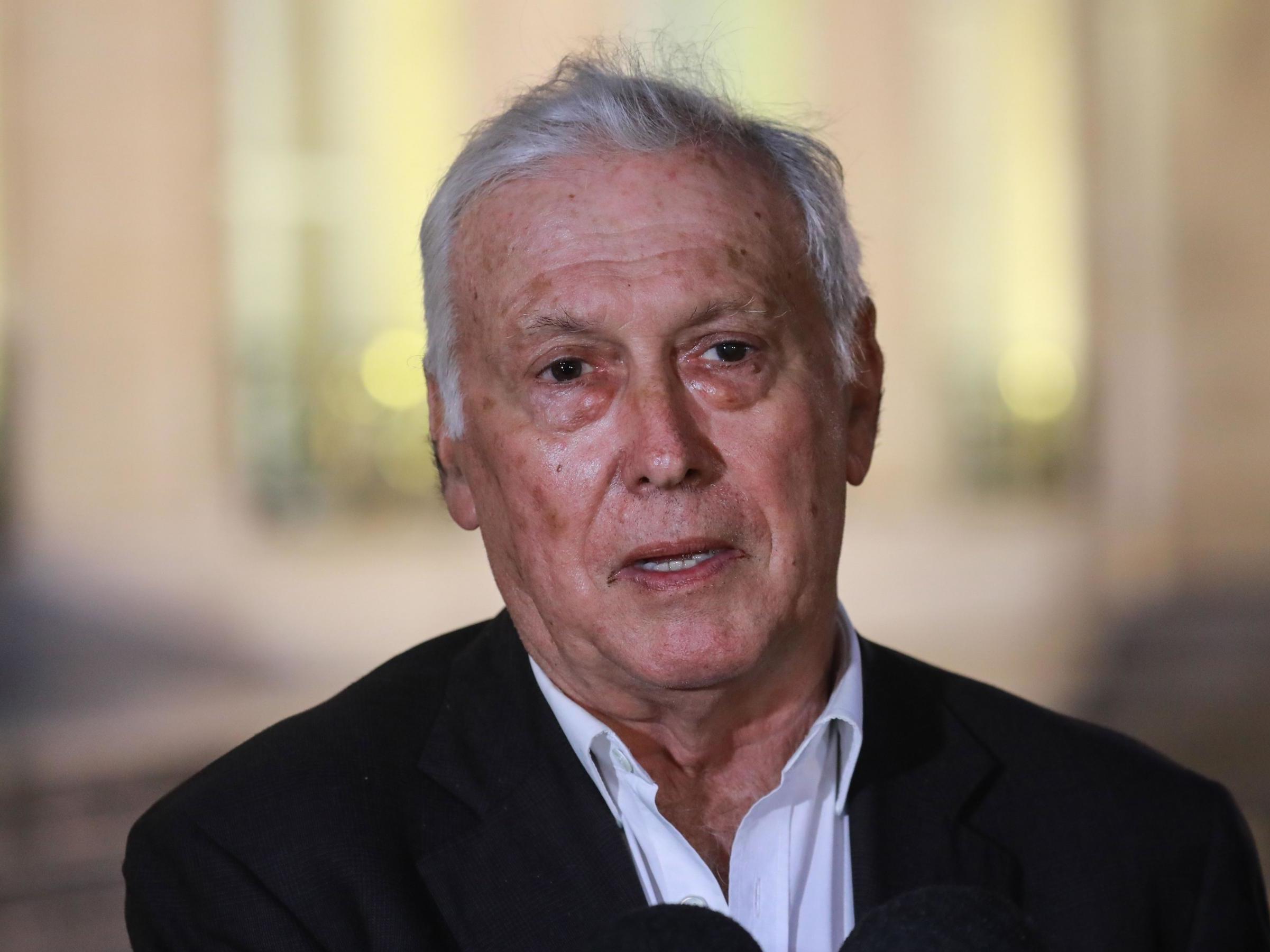 Obesity heightens risk of coronavirus, France's chief epidemiologist says