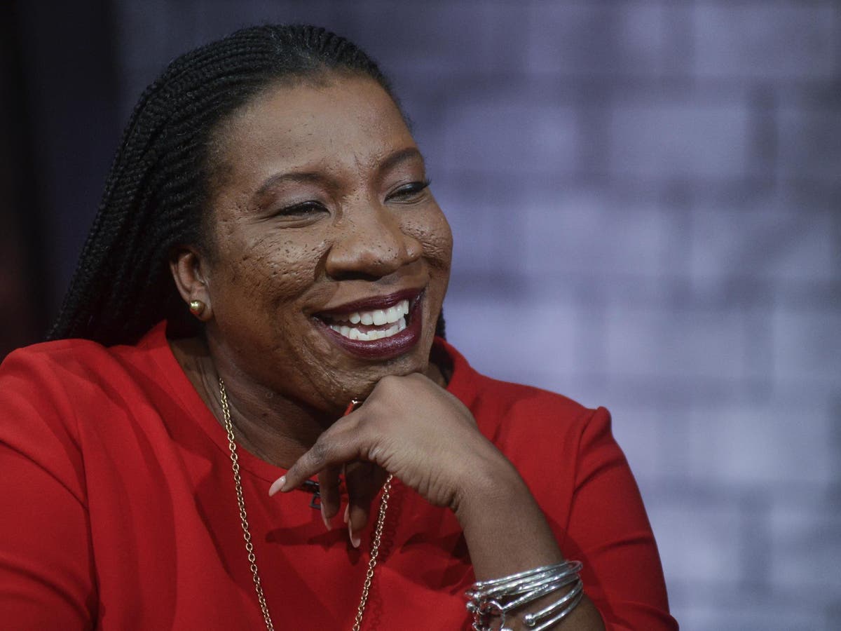 Metoo Founder Tarana Burke Reveals Husband S Scary Battle With Coronavirus The Independent The Independent