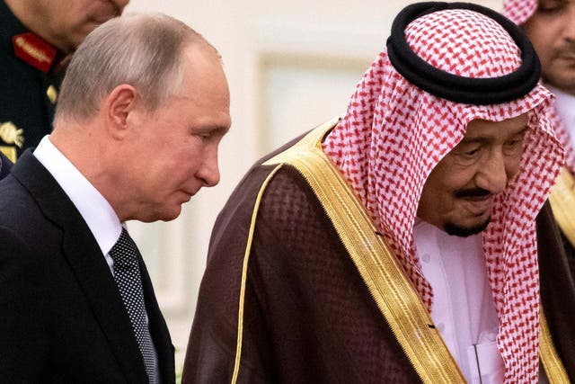 Russian president Vladimir Putin and Saudi Arabia's King Salman at a ceremony in October 2019