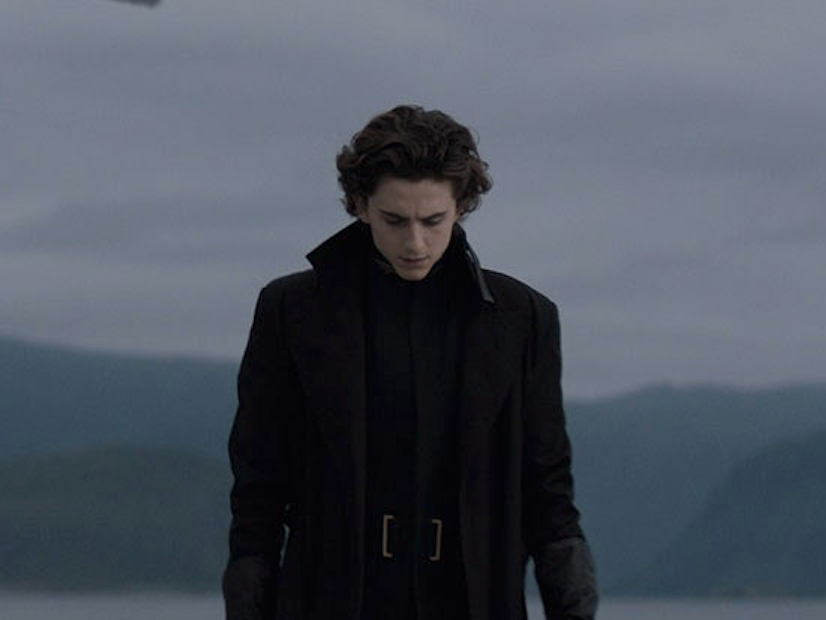 The first look at Timothee Chalamet in science fiction film "Dune"