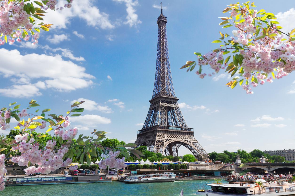 High tech: take a virtual tour of the Eiffel Tower
