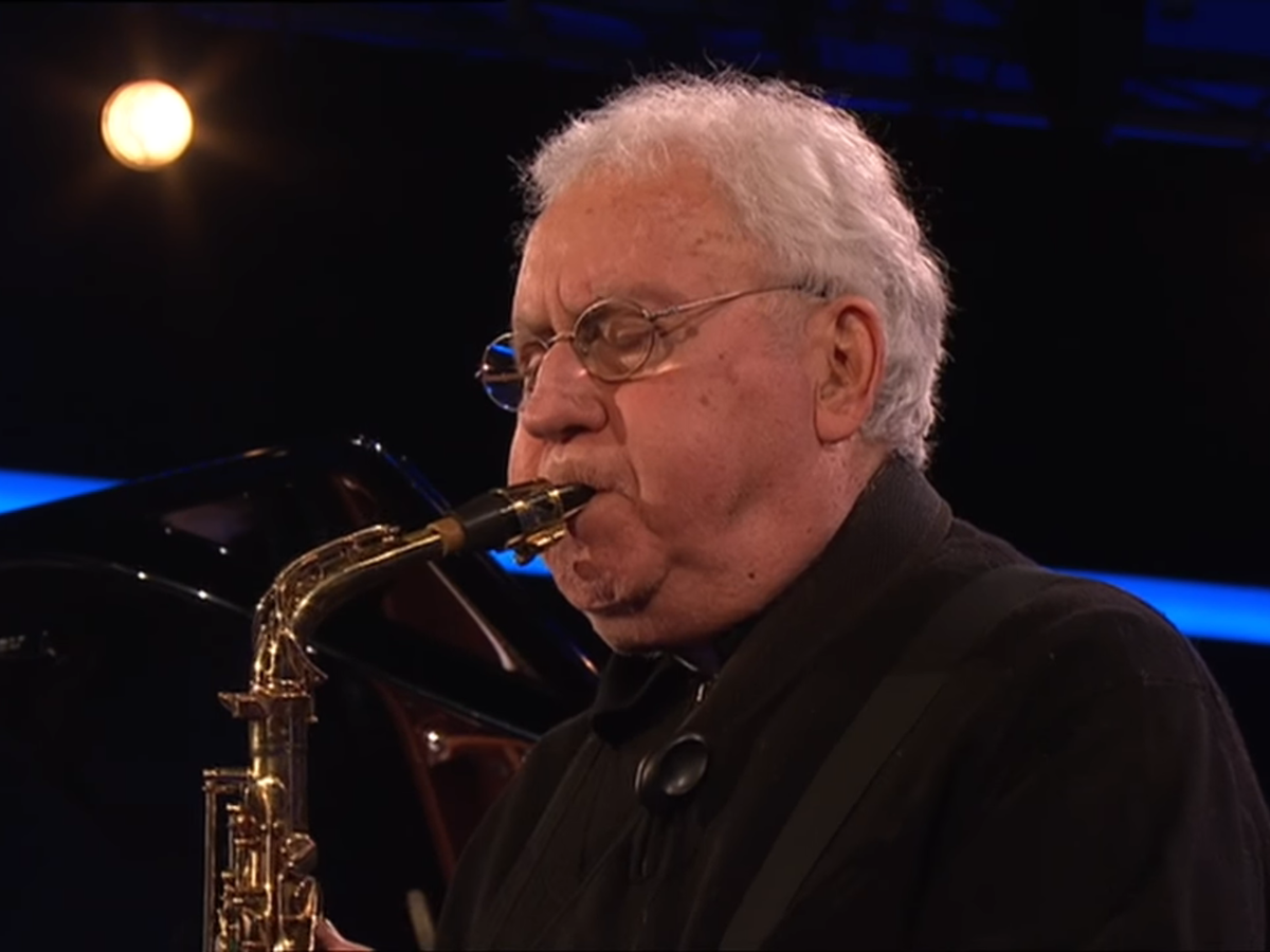 Lee Konitz death: Tributes paid after legendary jazz saxophonist dies