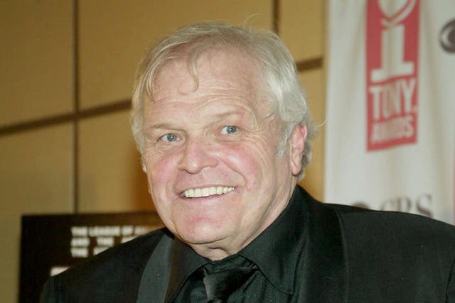 Brian Dennehy poses backstage after winning his second Tony Award, for 'Long Day's Journey Into Night' in 2003