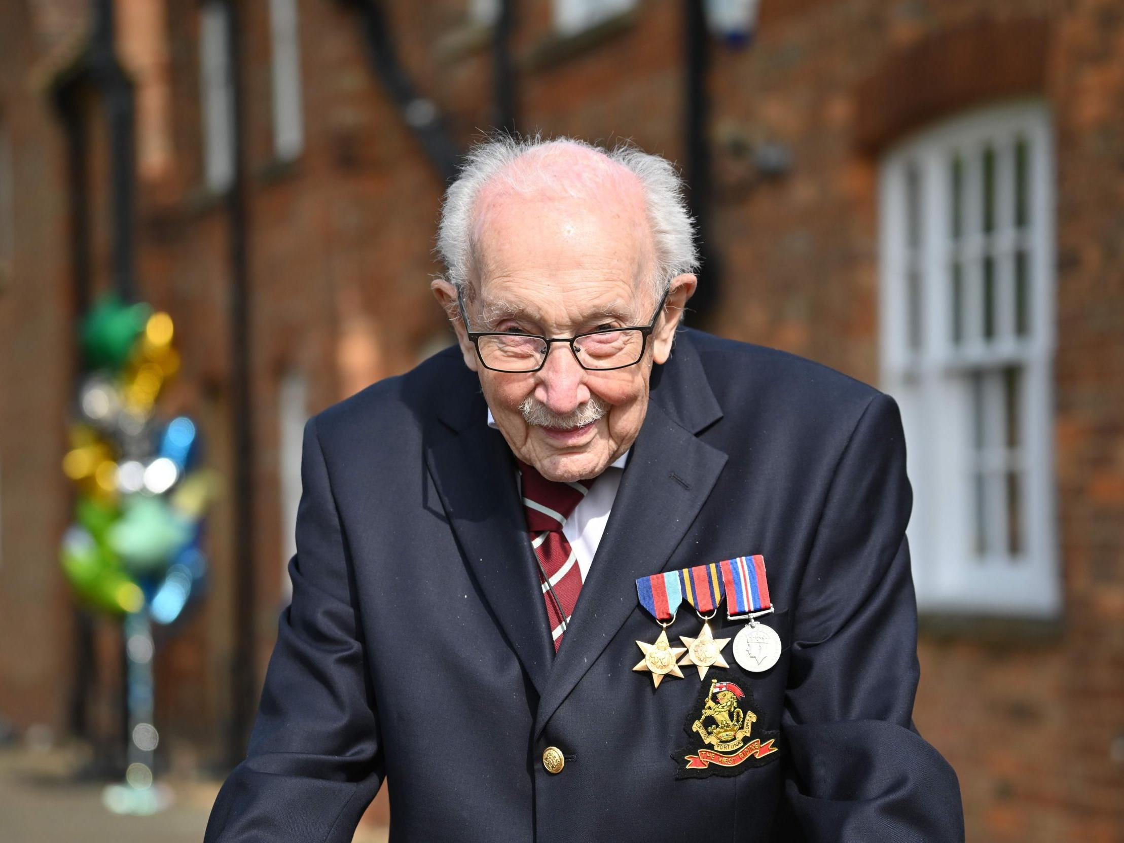 Captain Tom Moore: Veteran raises more than £25m in donations for NHS