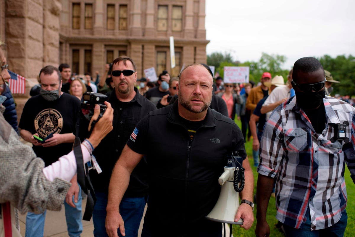 Alex Jones joins Texas protest against coronavirus lockdown orders as
