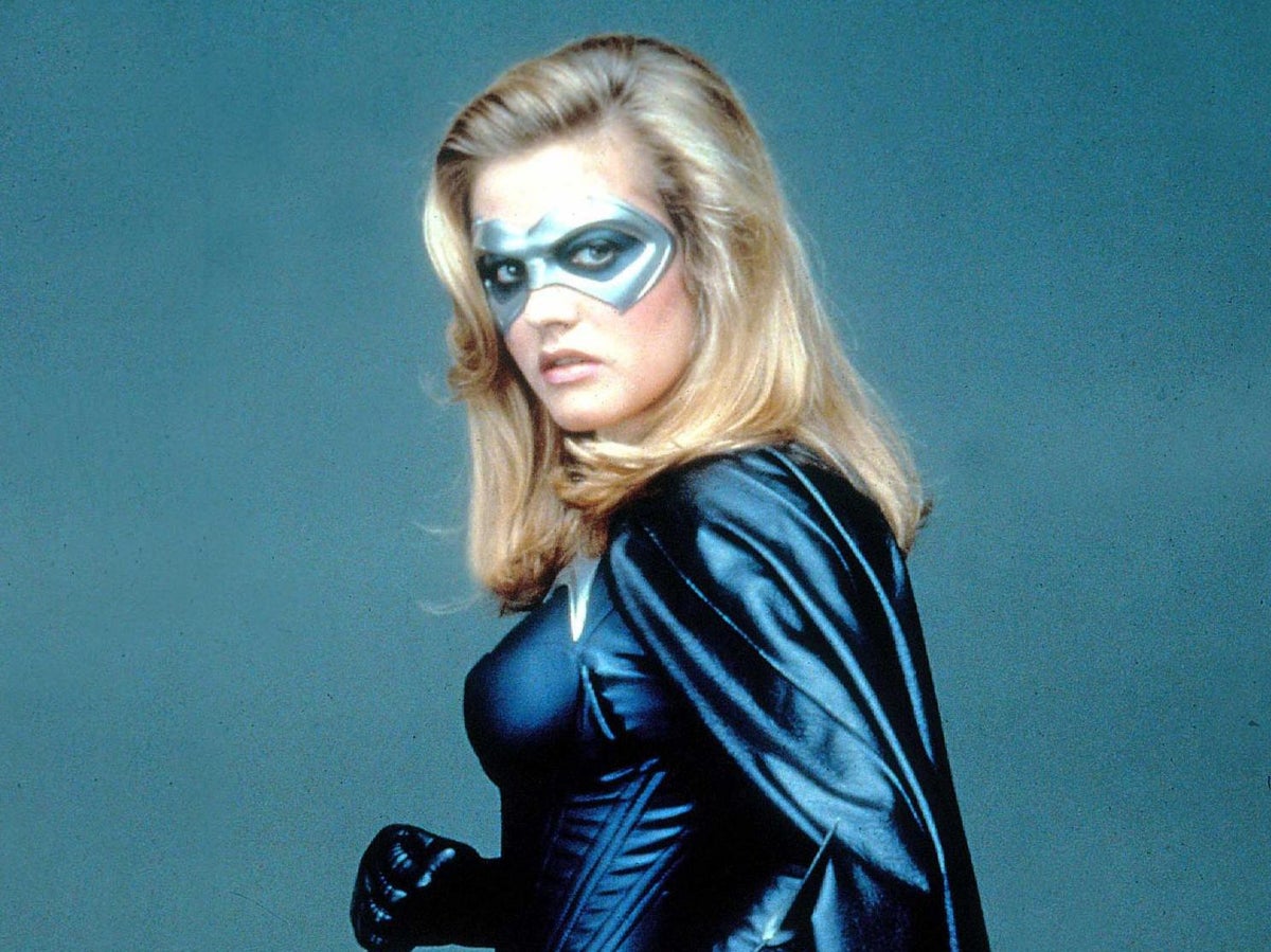 Alicia Silverstone recalls 'hurtful' body-shaming while filming Batman &  Robin: 'I knew they were wrong' | The Independent | The Independent