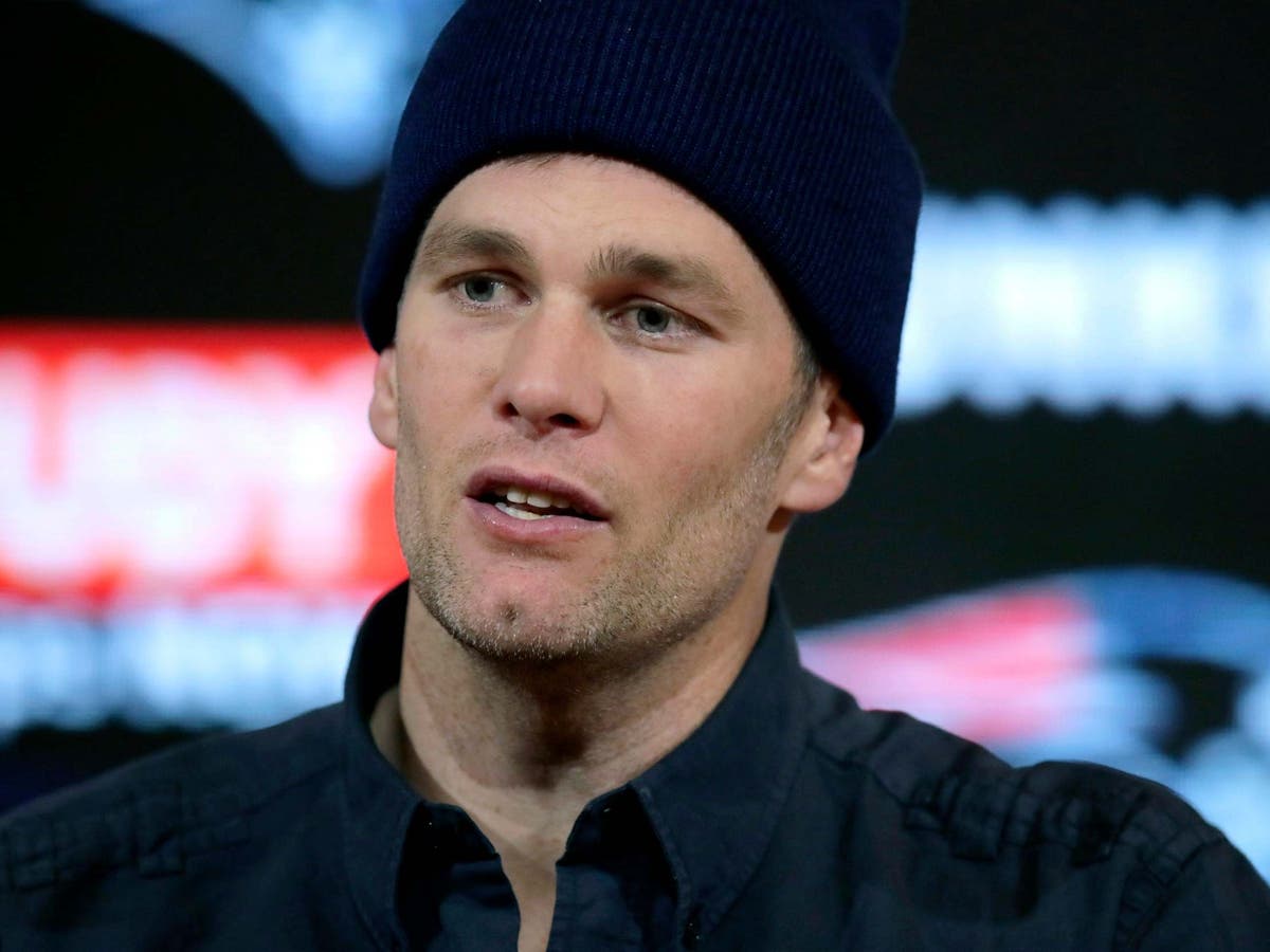 Coronavirus: Tom Brady kicked out of closed park in Tampa after ...