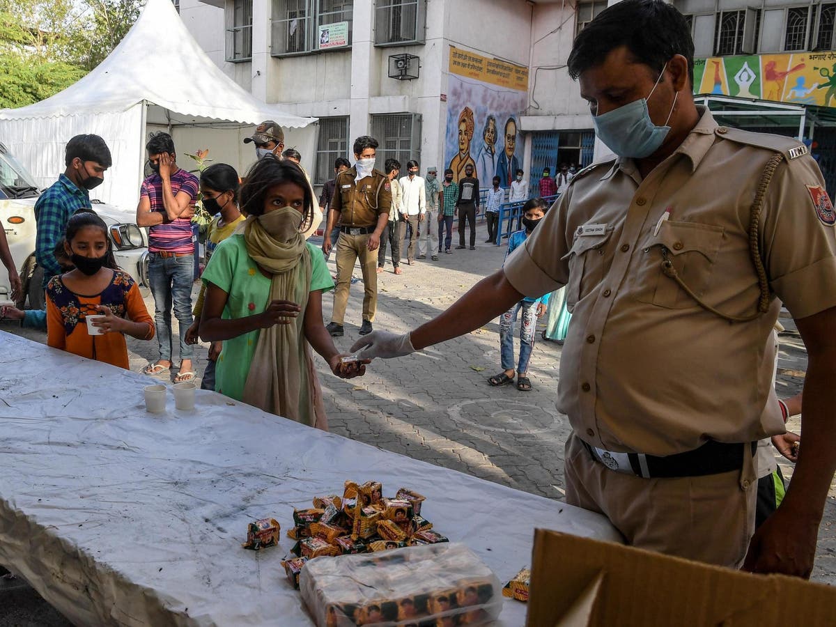 Coronavirus pandemic ‘may cause famine of biblical proportions’, UN food chief warns