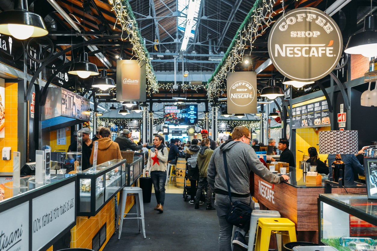 The food stalls of Mercado de Campo de Ourique