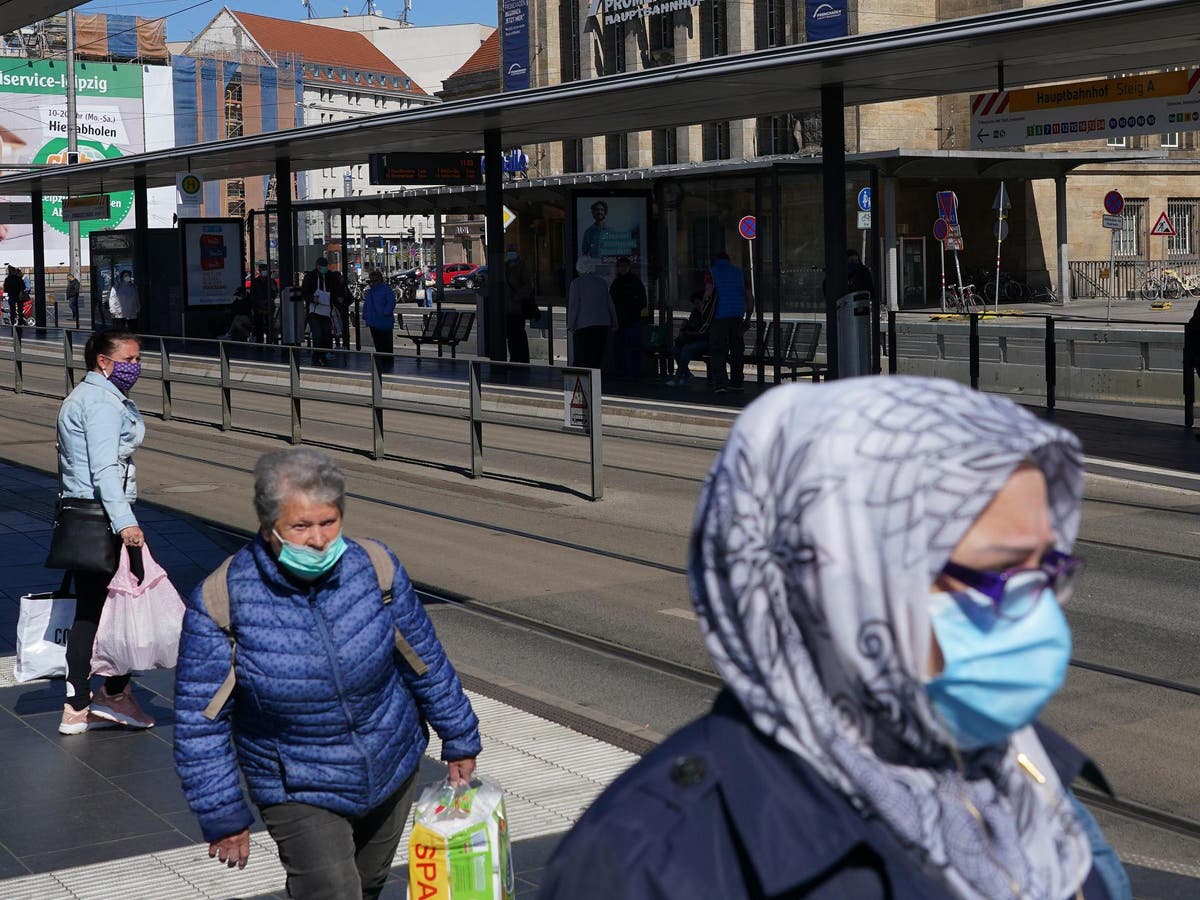 Germany to make face masks compulsory in battle against coronavirus