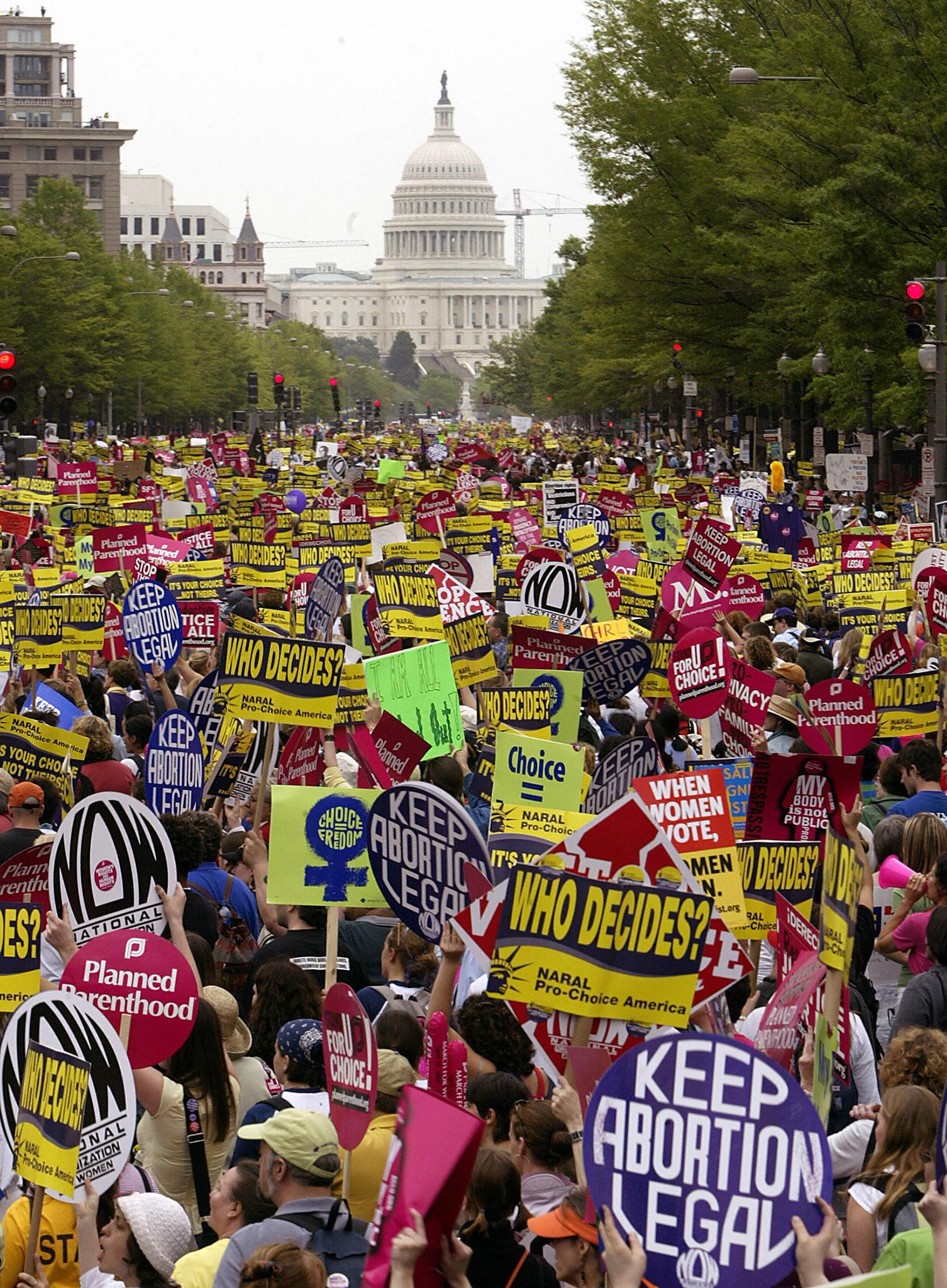 Thousands rally in Washington DC on 25 April for the March for Women's Lives in favour of abortion rights