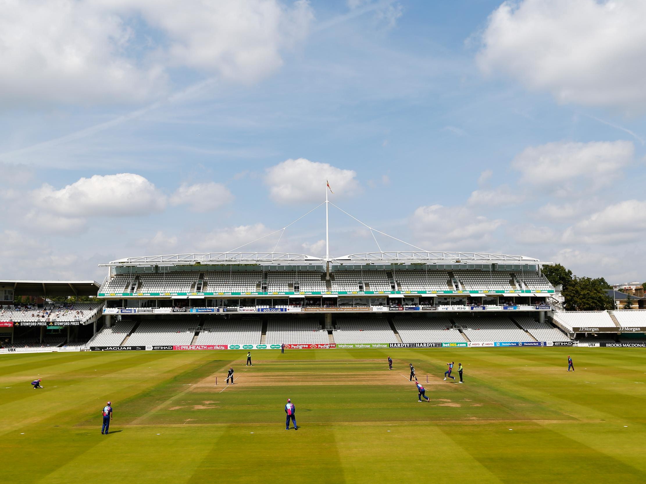 Government asks cricket to take the lead in UK sport's return, says ECB