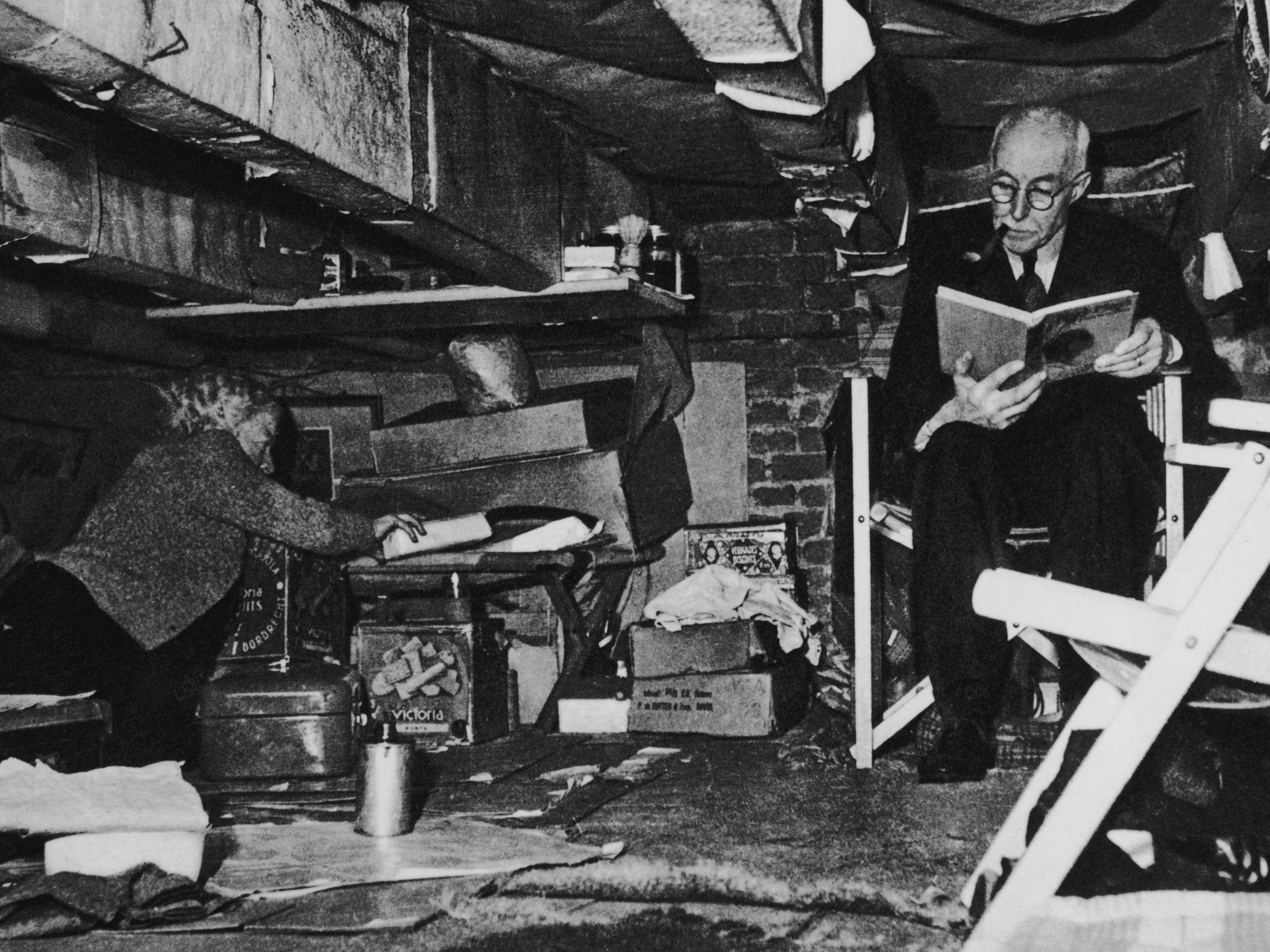 Dutch Jews living in a tiny cellar too small for them to stand upright; the only person who knows they are there is the porter hiding them