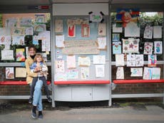 Coronavirus: Teacher transforms London bus stop into art gallery for local residents amid lockdown