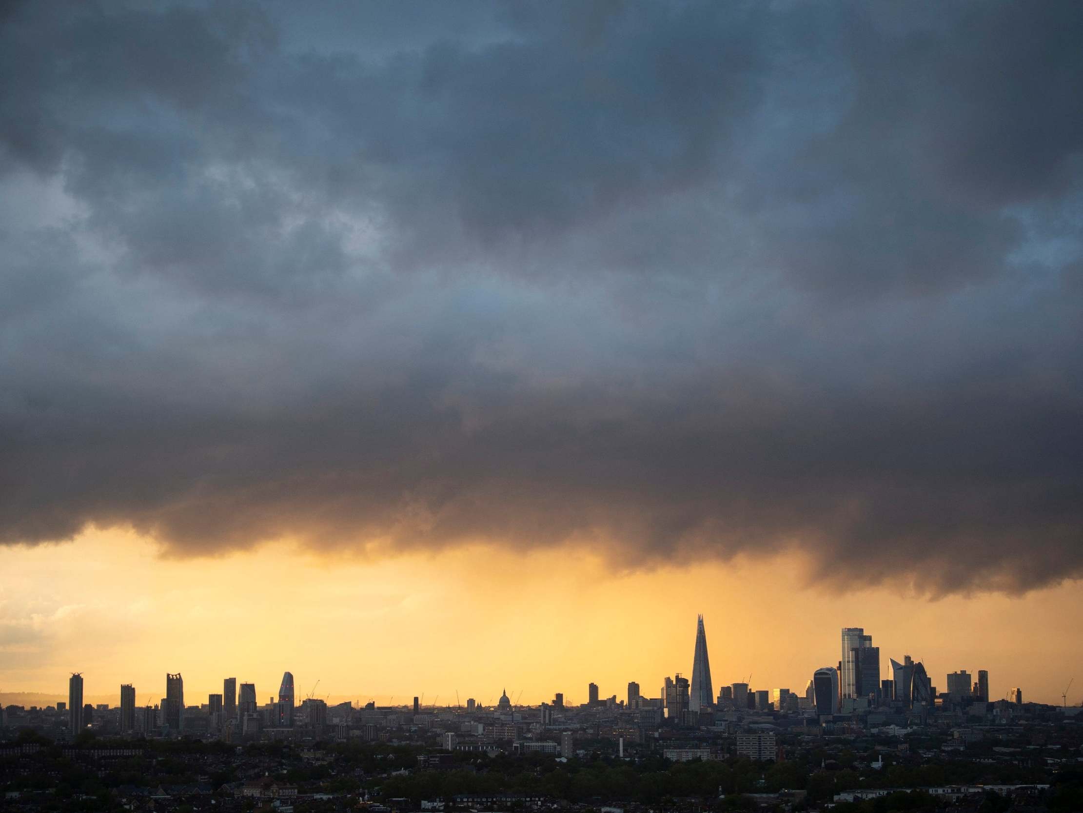 UK weather: Sunshine mixed with showers forecast for sixth weekend in lockdown