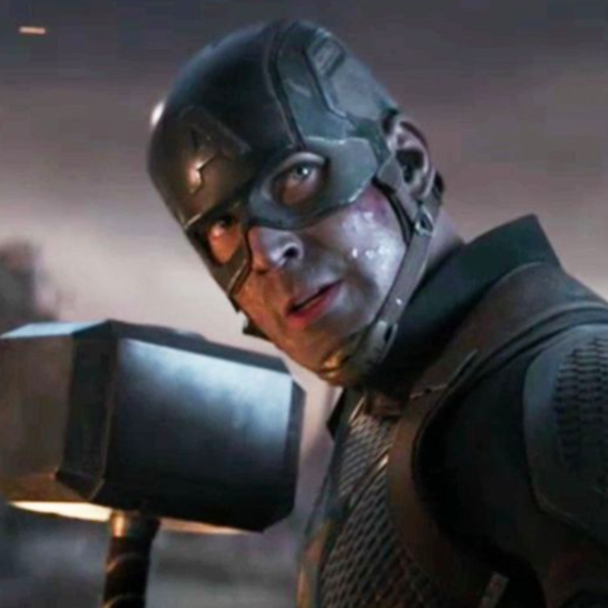 Avengers writer reveals Captain didn't lift Thor's hammer until Endgame | The Independent | The Independent