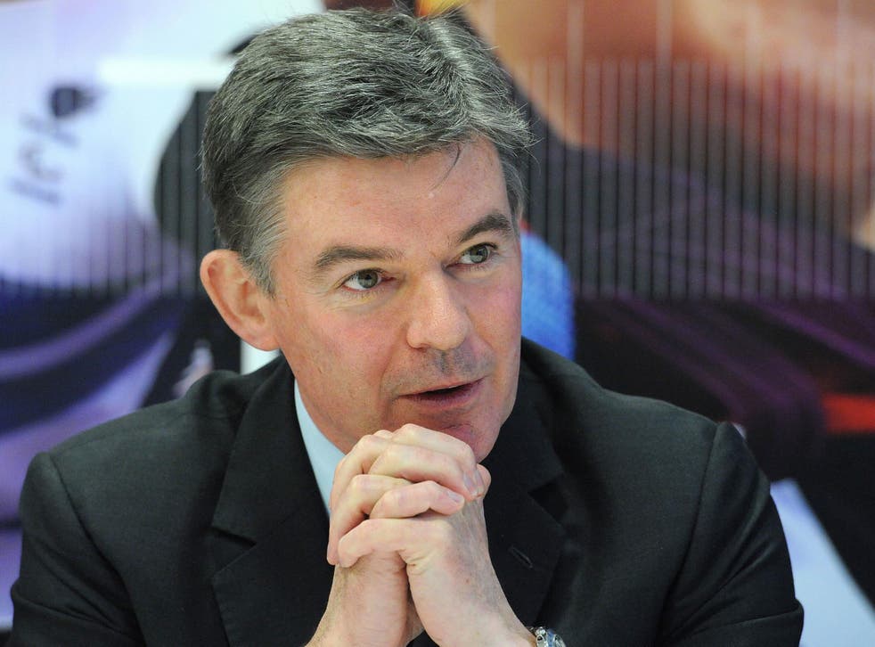 Sir Hugh Robertson has been selected to lead an independent governance review of World Rugby