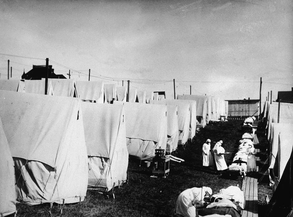 Nurses care for victims of the Spanish influenza in Lawrence, Massachusetts, 1918