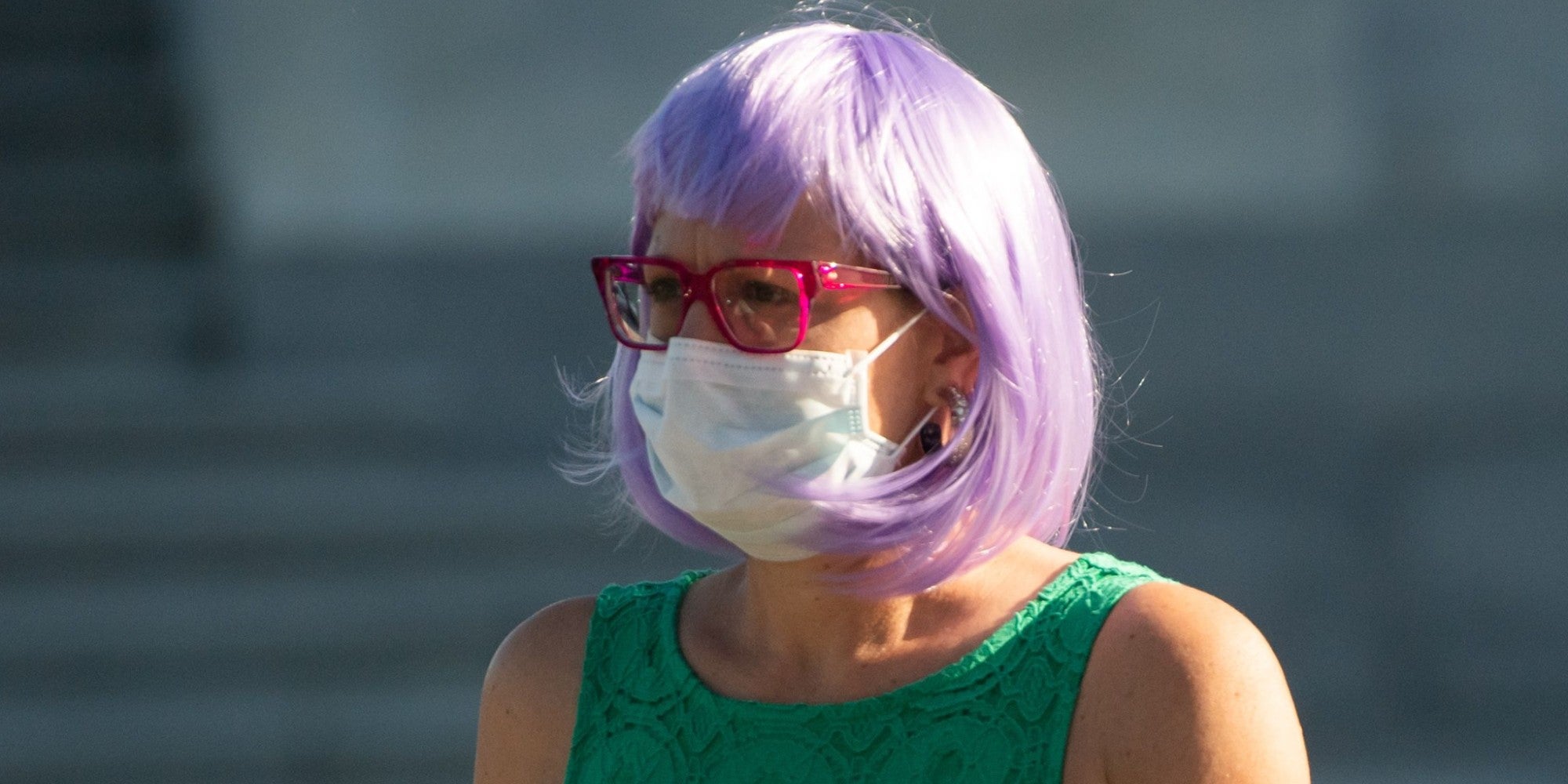 Coronavirus Arizona Senator wears pink wig to protest salons reopening