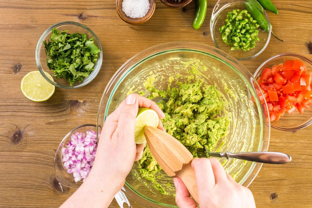 How to make guacamole at home to celebrate Cinco de Mayo