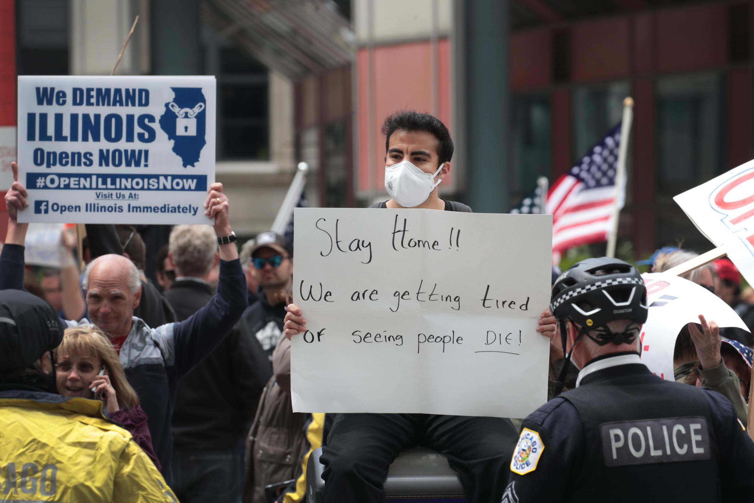Coronavirus spread slowing but persistent in Chicago and Los Angeles