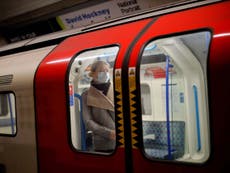 Londoners told to wear face coverings when using public transport