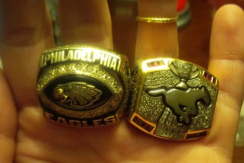 Michael Labinjo's championship rings were found to missing from his home after he died in September 2018. The discovery of the theft has prompted the reopening of an investigation into his death.