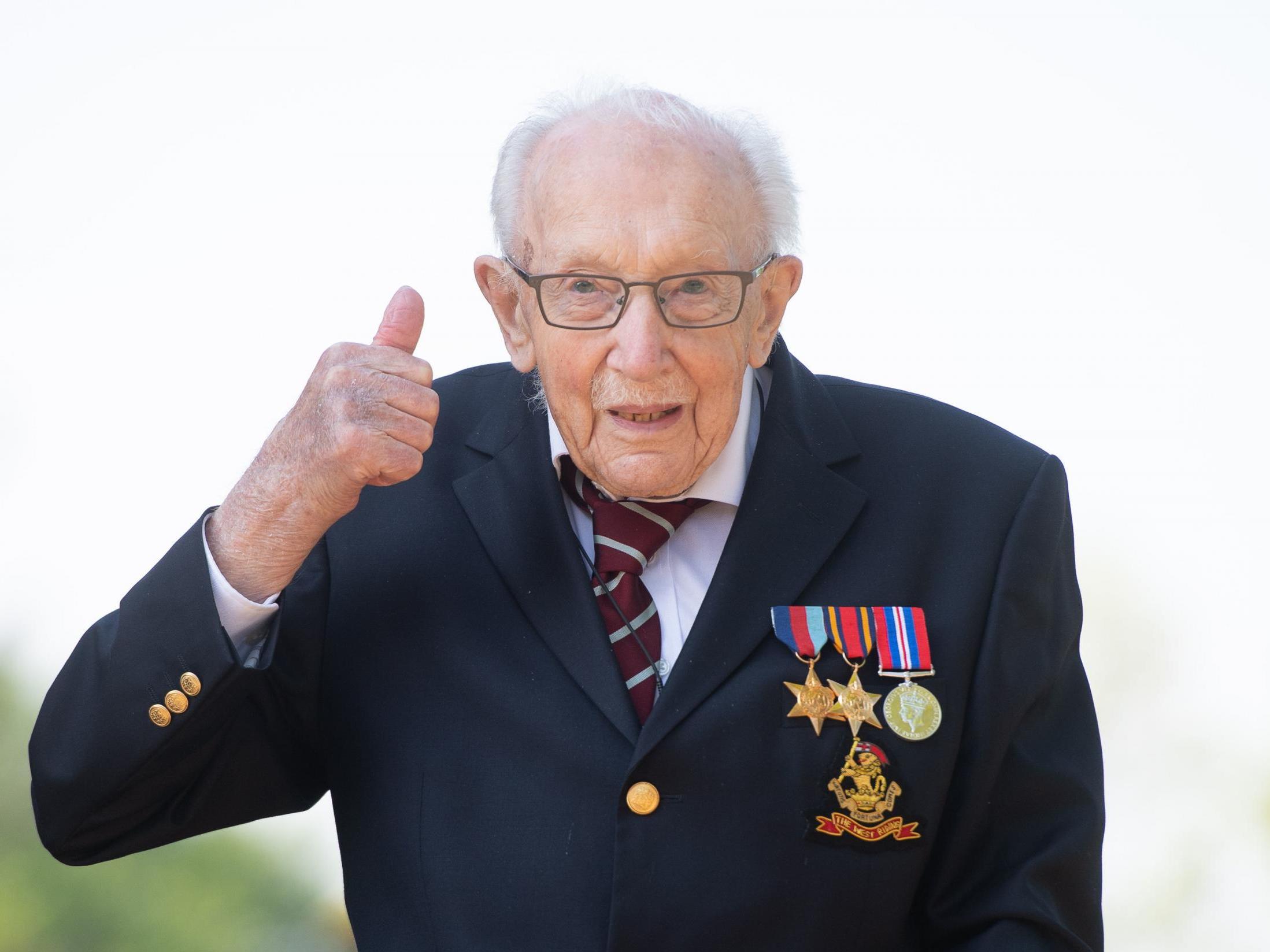 Captain Tom Moore to release autobiography in support of new charity