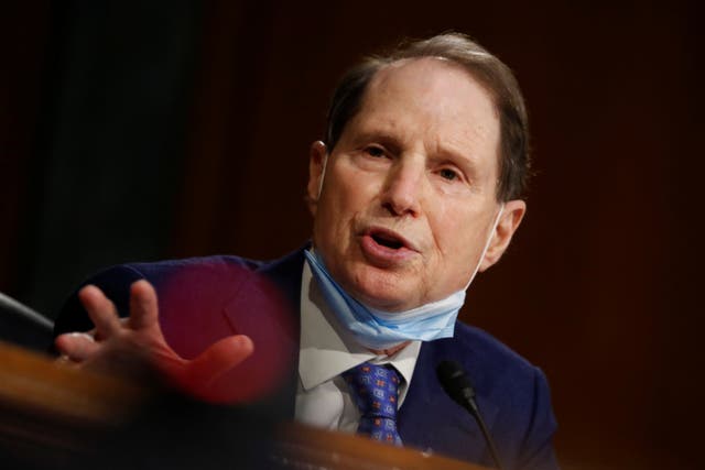 Oregon senator Ron Wyden, whose amendment co-sponsored with Mike Lee failed by one vote