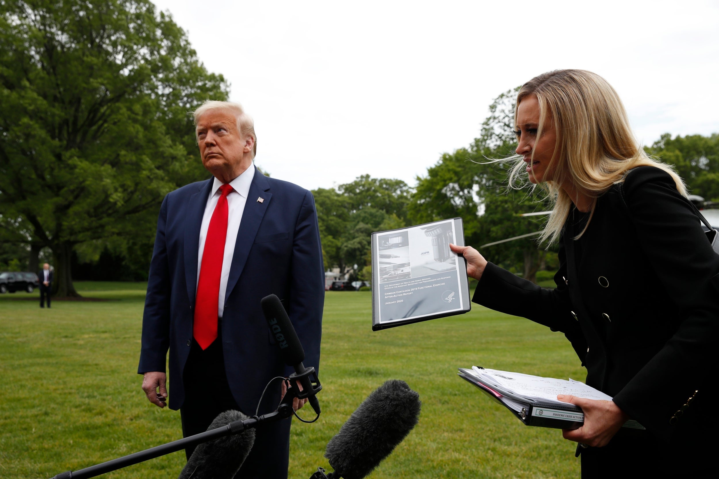 Trump press secretary criticises Biden for following CDC guidance and wearing mask at Memorial Day service
