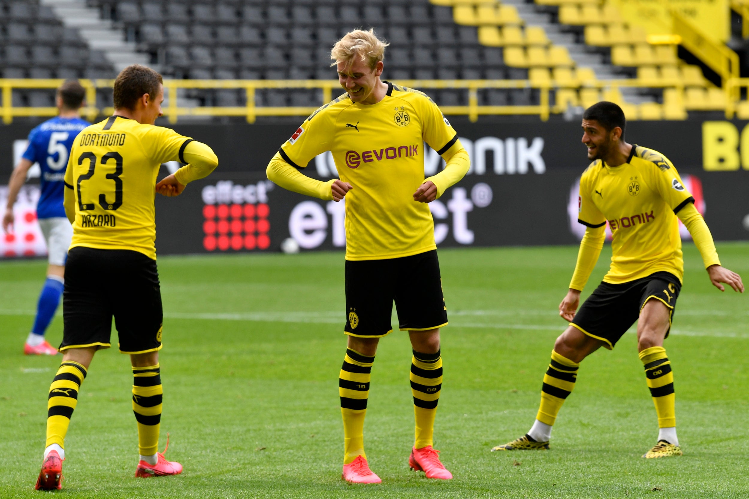 Bundesliga not getting complacent despite successful opening weekend, Borussia Dortmund chief insists