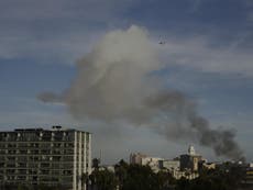 Huge explosion in Los Angeles injures 11 firefighters
