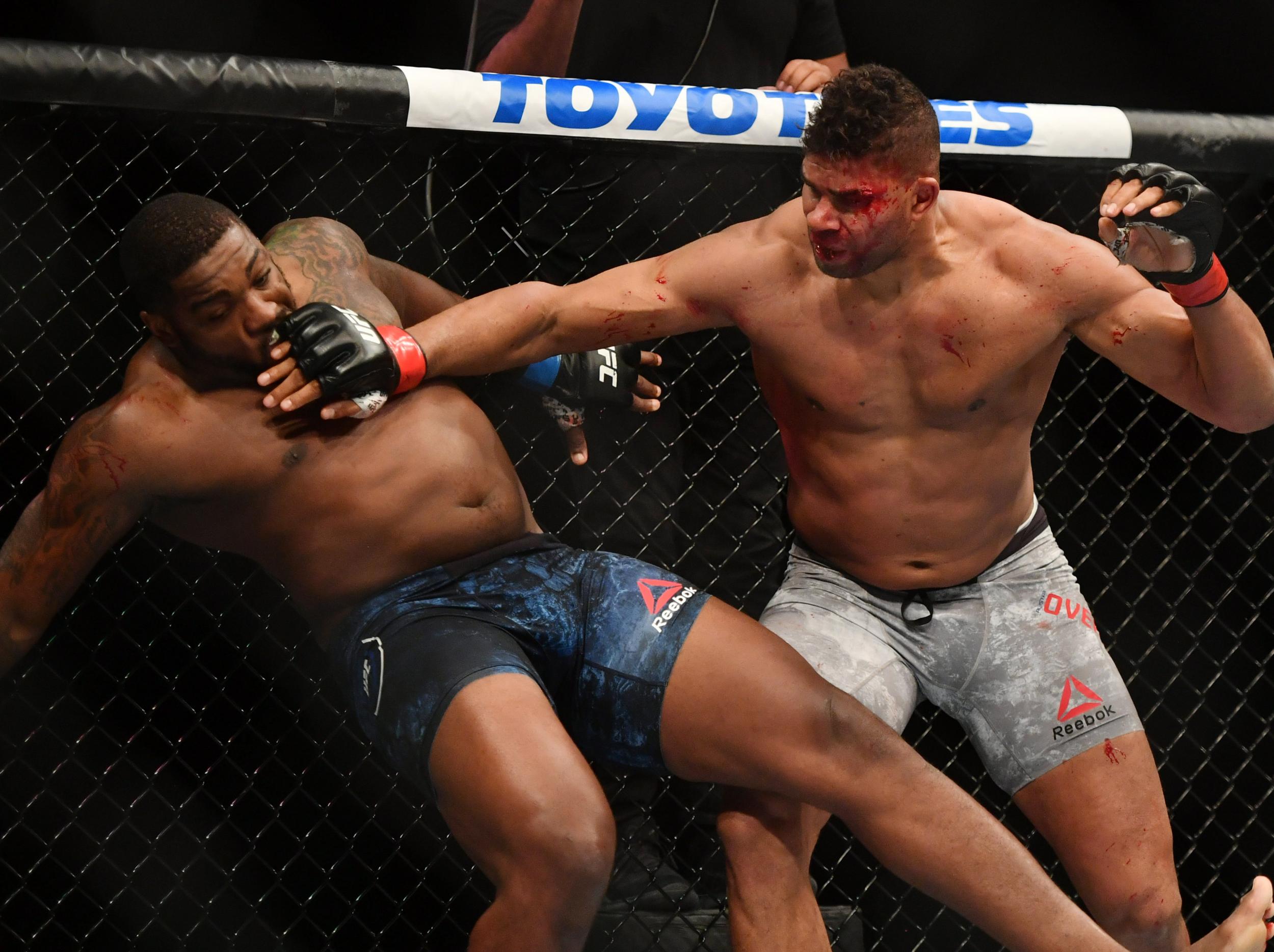 Overeem won the fight in the second round