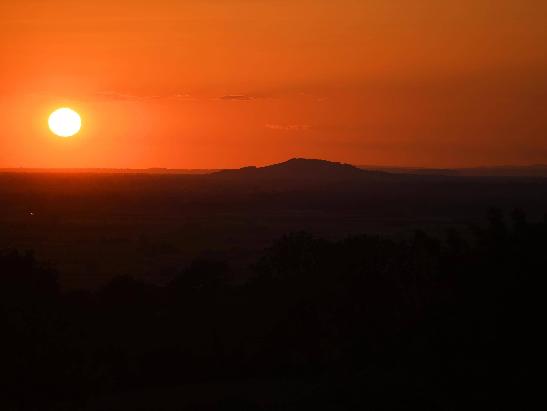 UK weather: Temperatures set to rise every day until Thursday, says Met Office