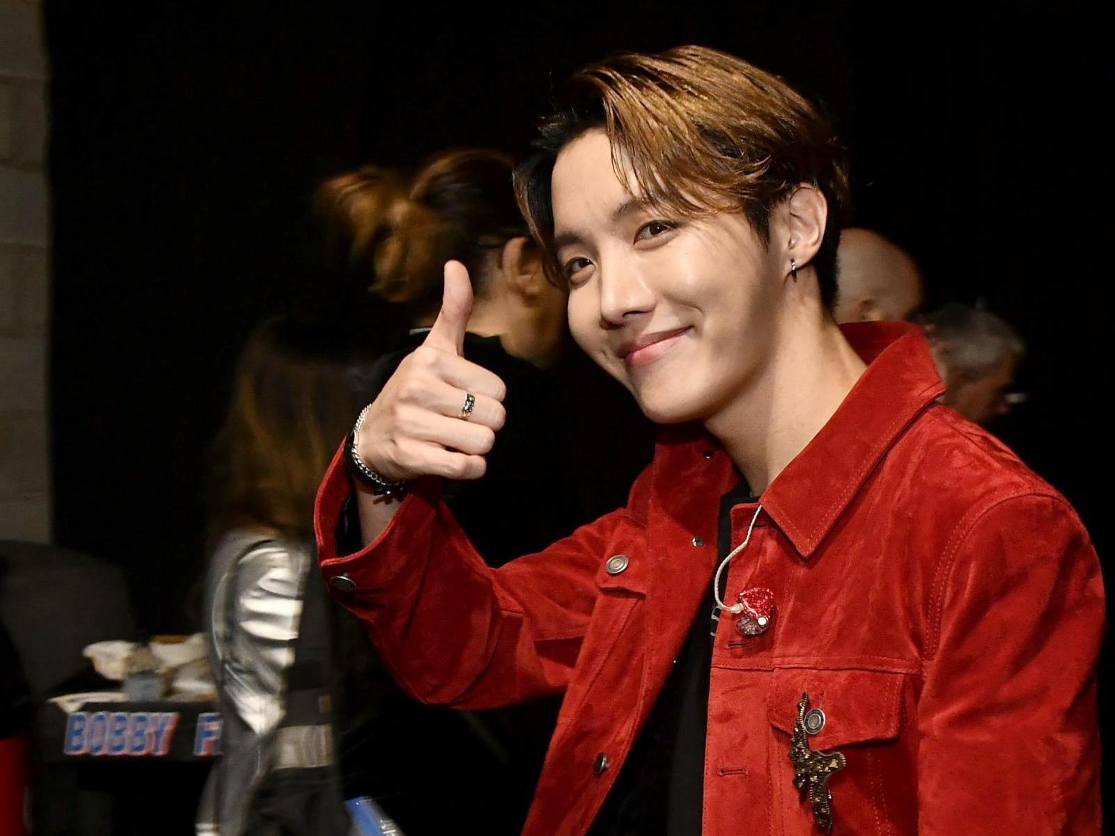 BTS singer Jungkook &apos;deeply regretful&apos; for breaking social distancing regulations after testing negative for coronavirus