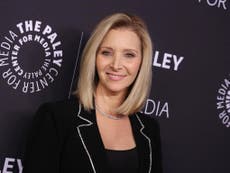 Lisa Kudrow says it was ‘hard’ banning hugging at mother’s funeral