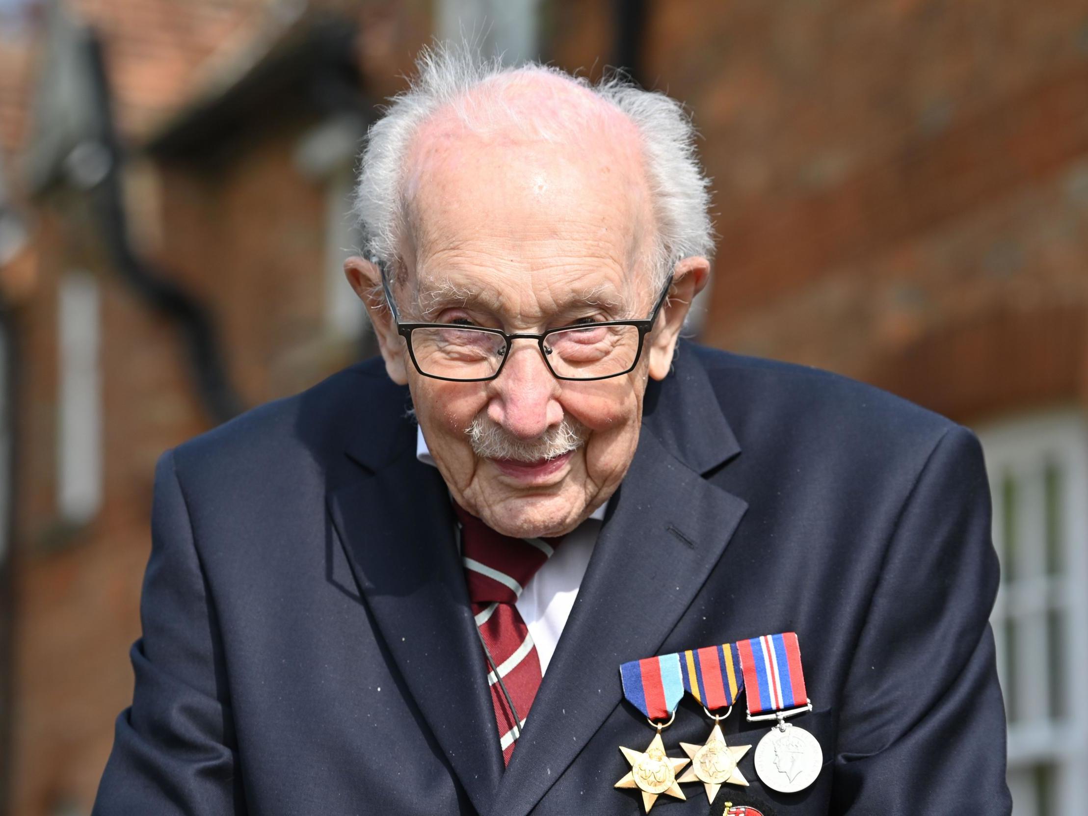 Captain Tom Moore &apos;looking forward&apos; to being knighted by the Queen: &apos;I hope she&apos;s not very heavy-handed with the sword&apos;