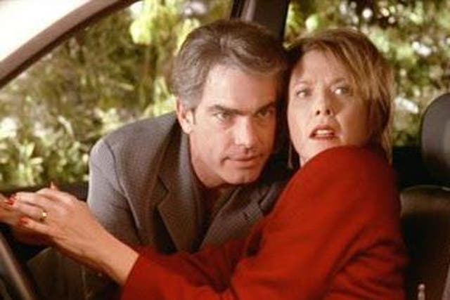 Peter Gallagher and Annette Bening in 'American Beauty'