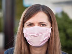 Homemade face masks ‘could reduce spread of coronavirus’