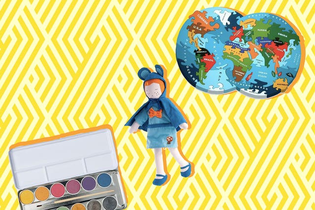 From watercolour paints to a bird feeding kit, engage your kid with these environmentally-friendly toys  