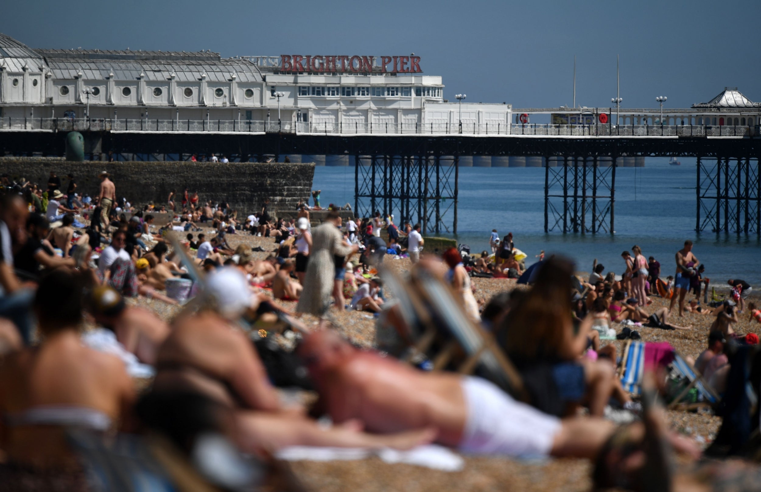 Despite guidance urging people to stay 2m apart to limit the spread of coronavirus, thousands crammed onto the seafront in Brighton