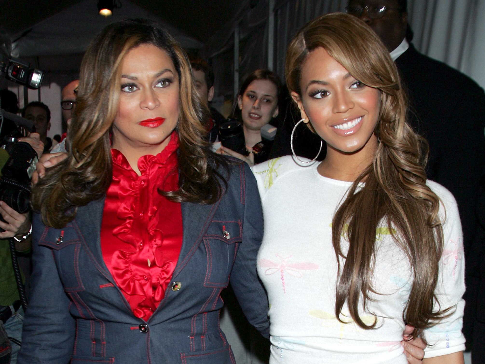 Beyonce S Mom Tina Knowles Shares Incredible Flashback Wedding Photo In ...