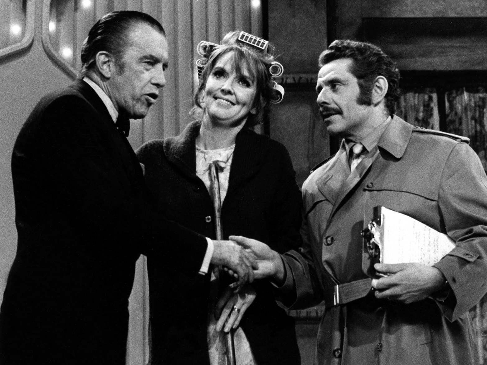 With his wife and comedy partner Anne Meara on ‘The Ed Sullivan Show’ in 1970