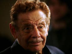 Jerry Stiller: Comedian who specialised lusin crotchety sitcom fathers