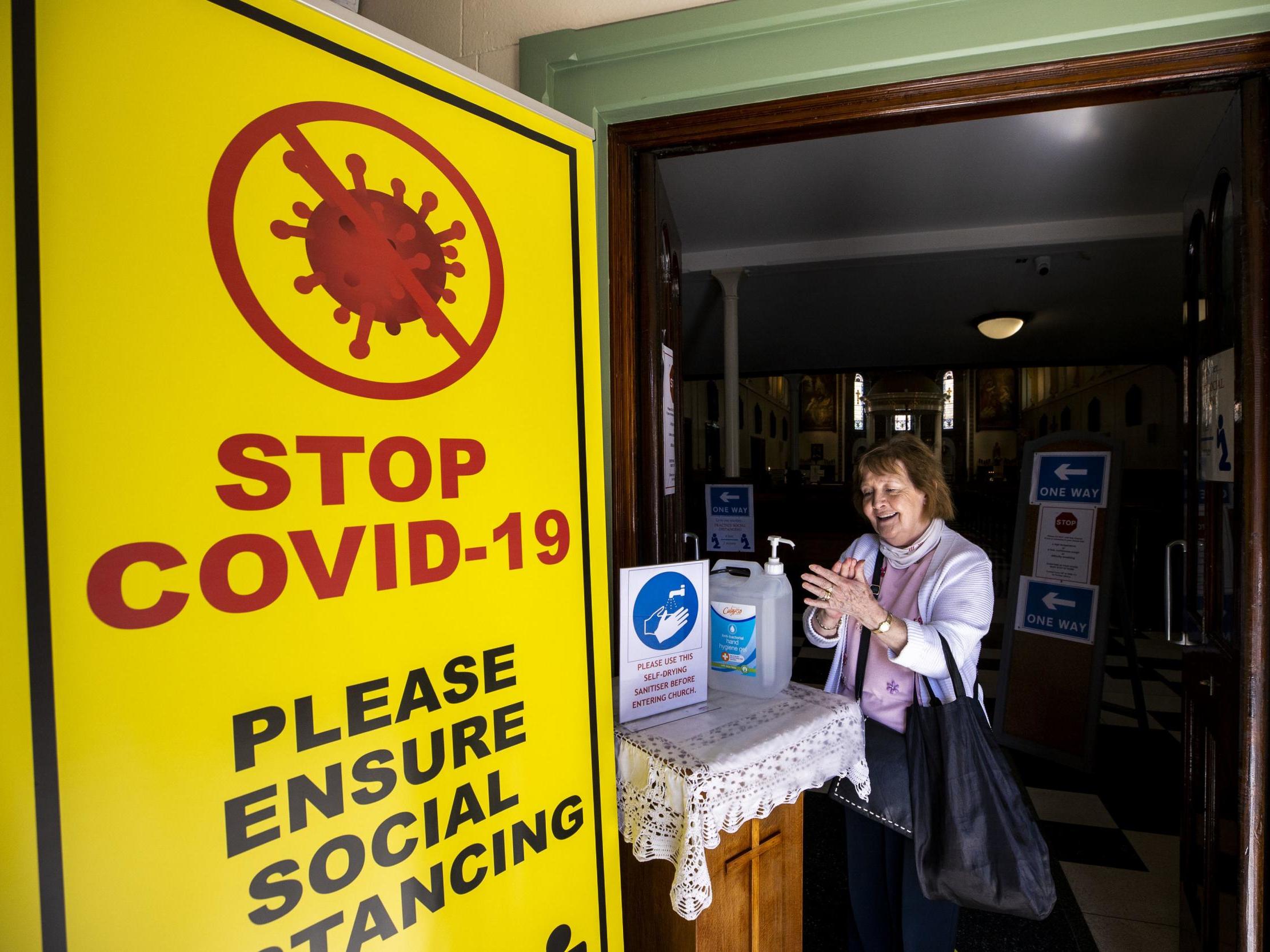 Coronavirus death toll in England and Wales passes 40,000