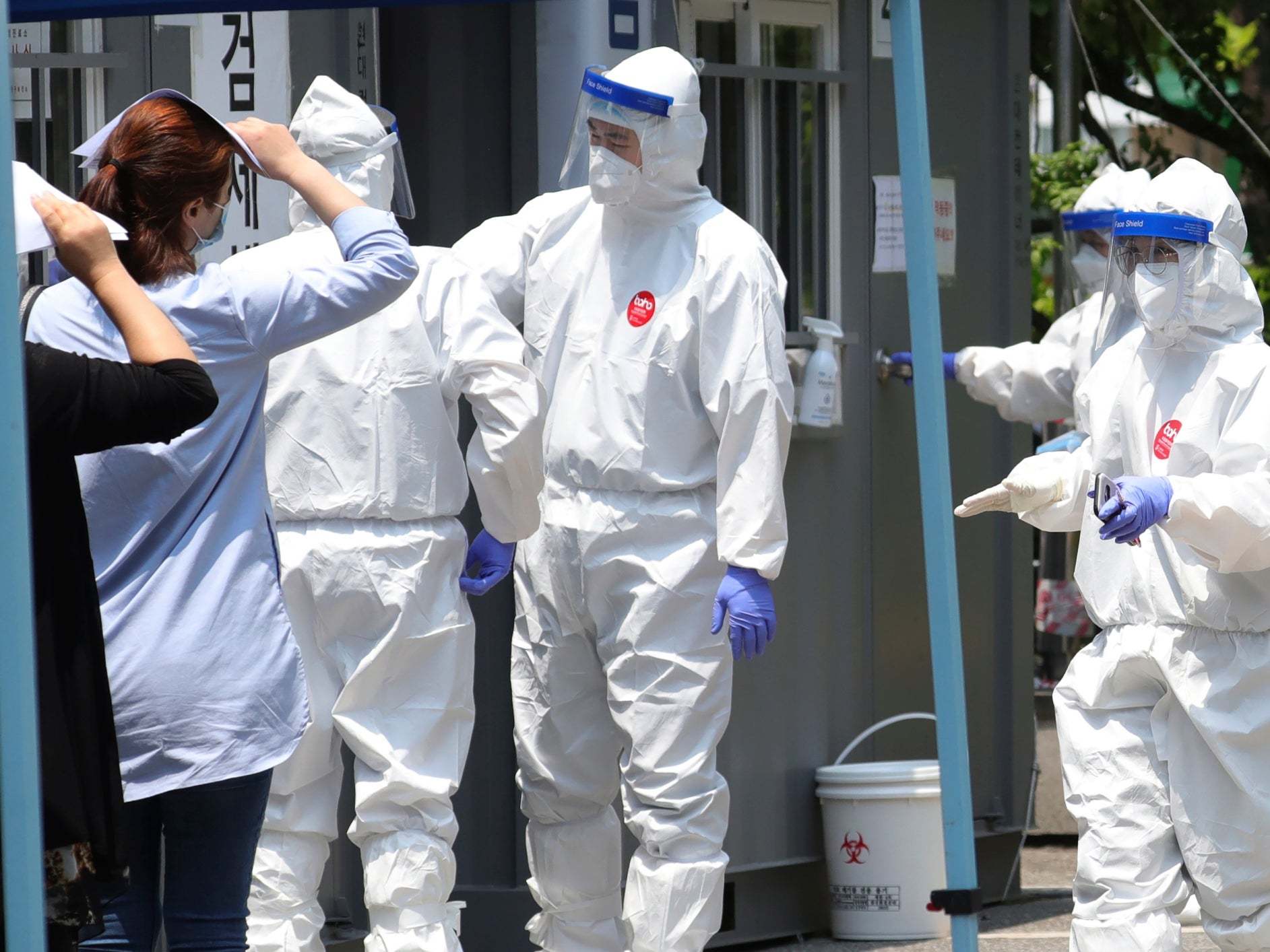 Coronavirus South Korea set to bring back lockdown restrictions after