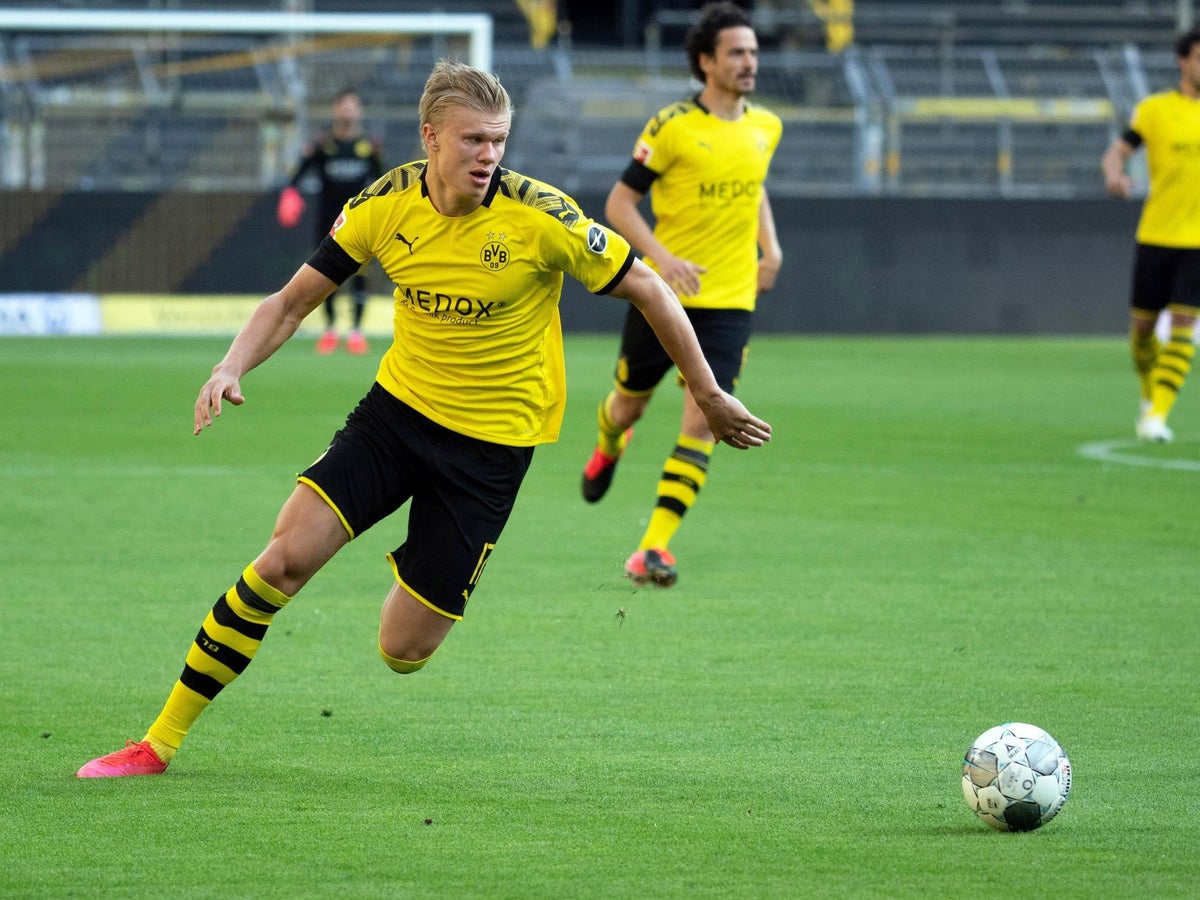 Borussia Dortmund Team News Vs Paderborn The Independent The Independent