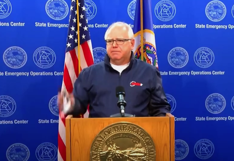 Minnesota governor mobilises National Guard and suggests protests are being manipulated by &apos;domestic terrorists&apos;
