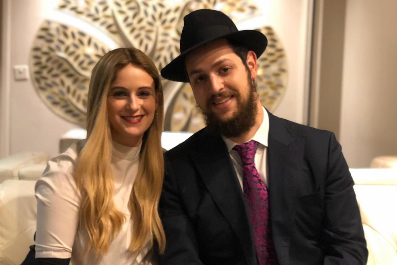 Eliyahu and Shaindy know ‘enough Yiddish to get around’