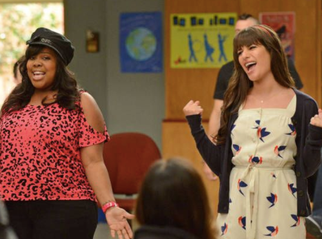 (Amber Riley and Lea Michele in the third season of ‘Glee’
